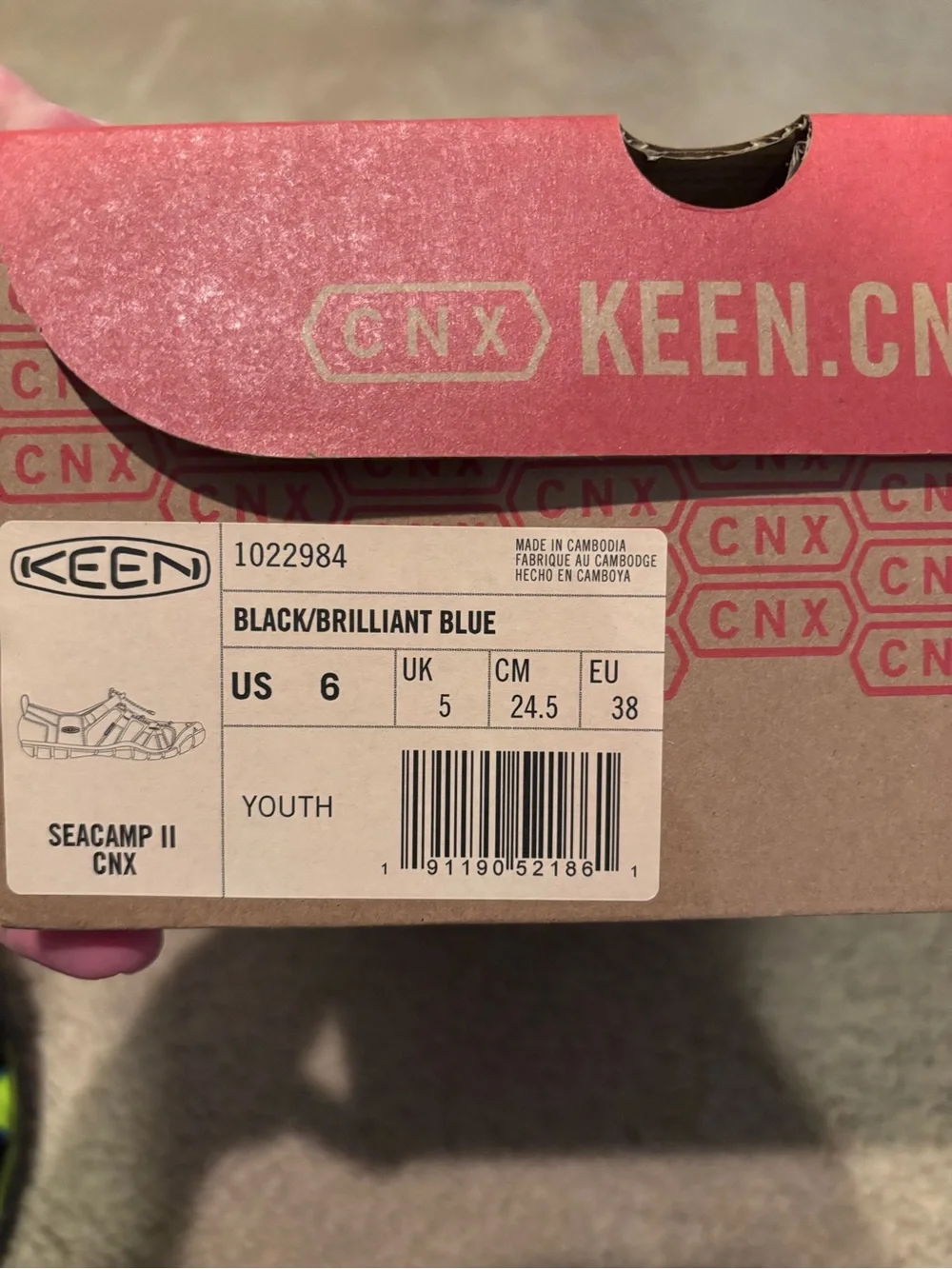 Keen Youth Seacamp II CNX Sandals - Black & Brilliant Blue - size 6